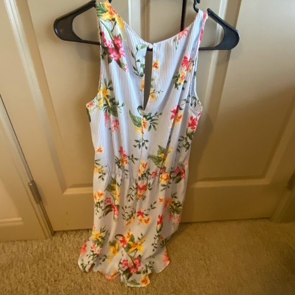 LUSH ROMPER - Picture 2 of 2